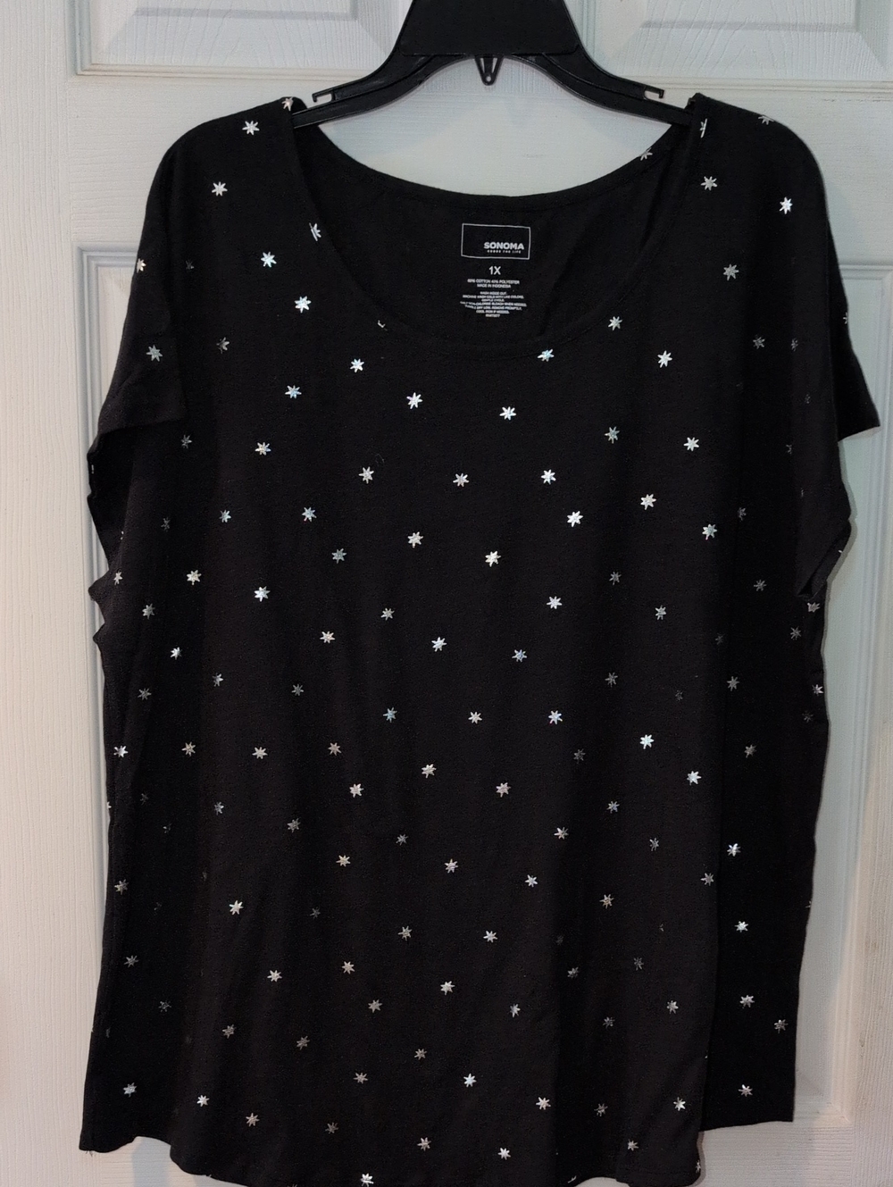 SONOMA Black Short Sleeve Tee with Silver Star Accents